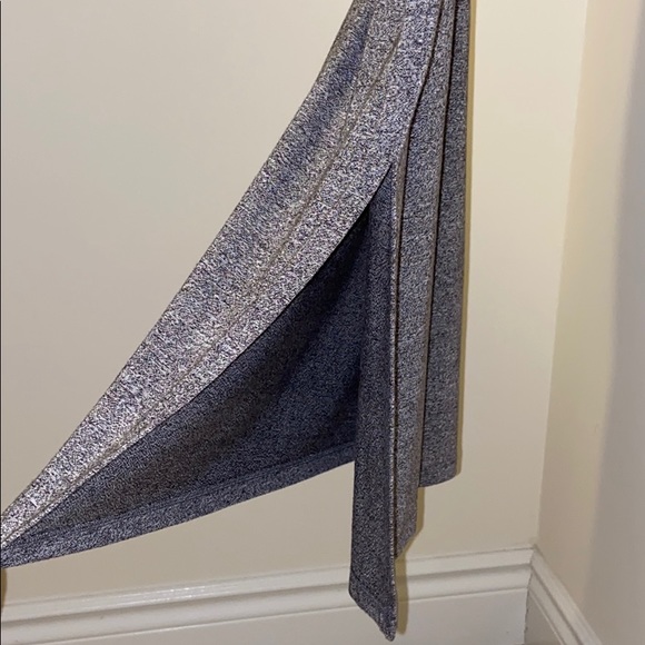 Gray sleeveless dress - Picture 4 of 4